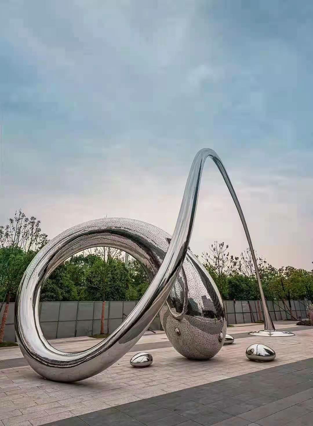 公園景觀小品雕塑 為城市綠洲注入藝術(shù)靈魂
